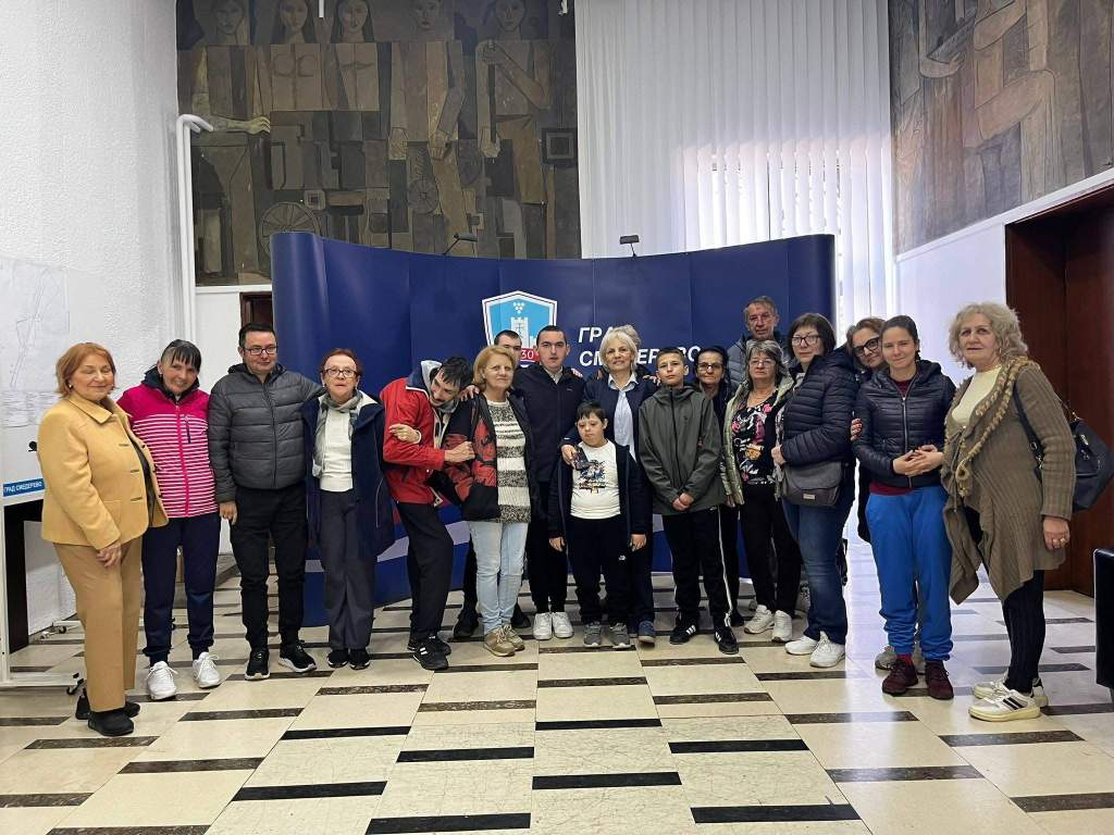 МНРО привремено добио простор у Градској управи – у току тражење трајног решења