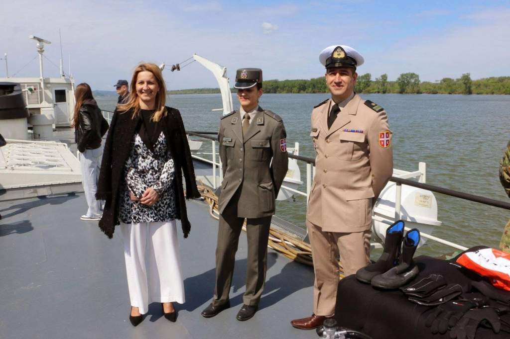 Брод „Козара“ у Смедереву: младима представљен пут до војне каријере